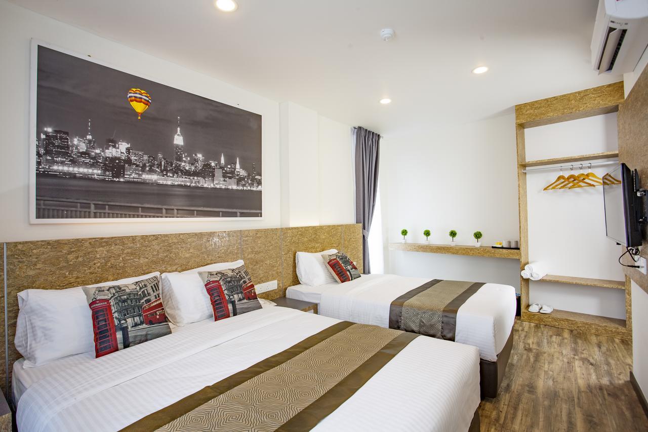 Natura Hotel Nusajaya  Exterior foto